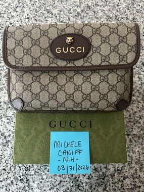 Gucci Beige Monogram Canvas Belt / Crossbody Bag. Original receipt/boxing